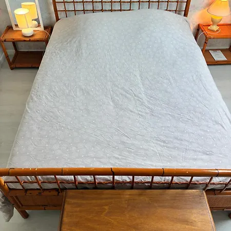 Familial, Calme, 2 Chambres, Parking Lejlighed